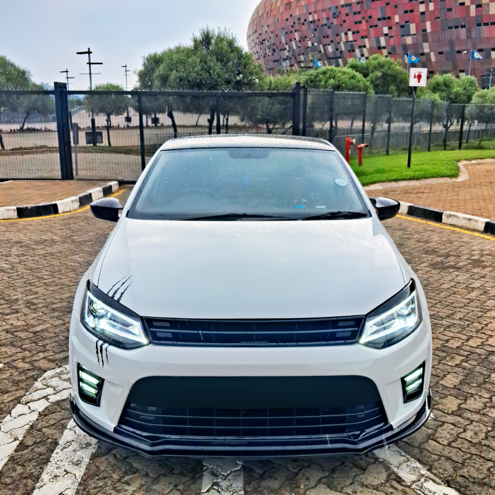 POLO 6 DEBADGED GRILLE - Image 3